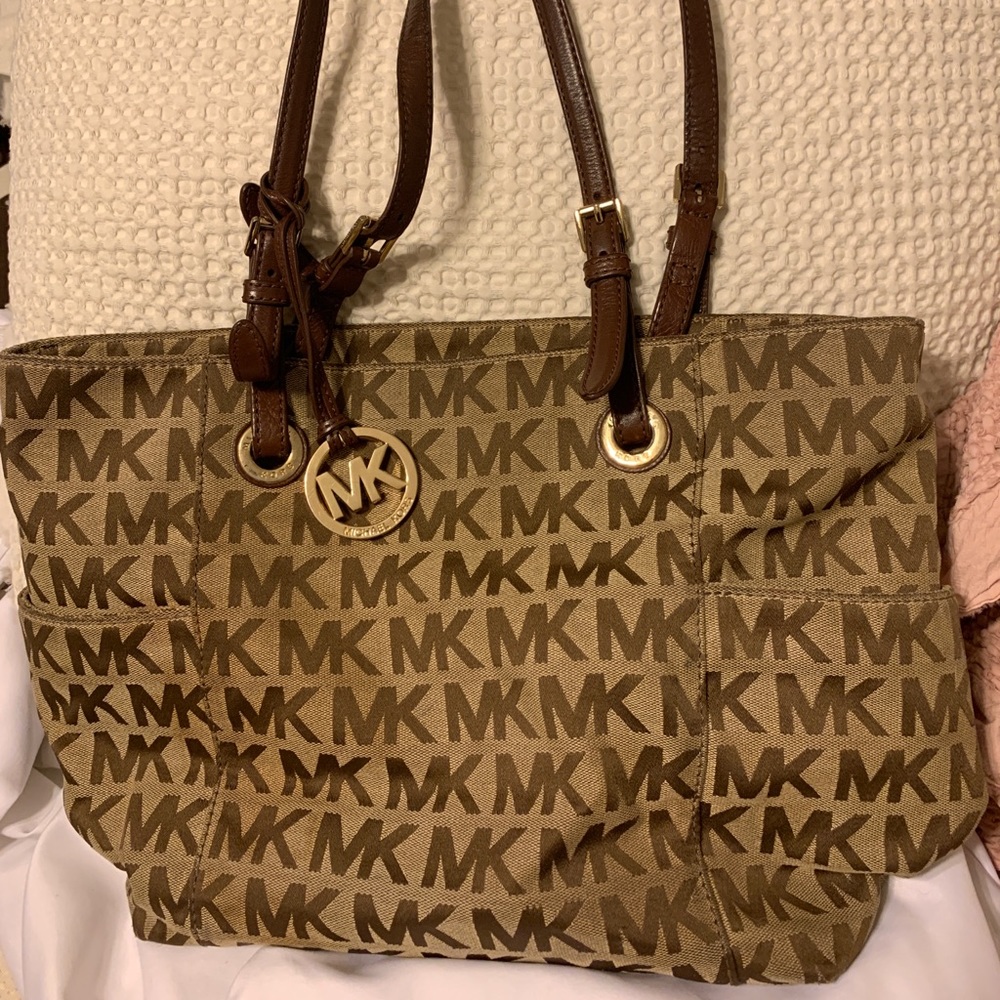 Michael Kors Handbag / Purse / Tote